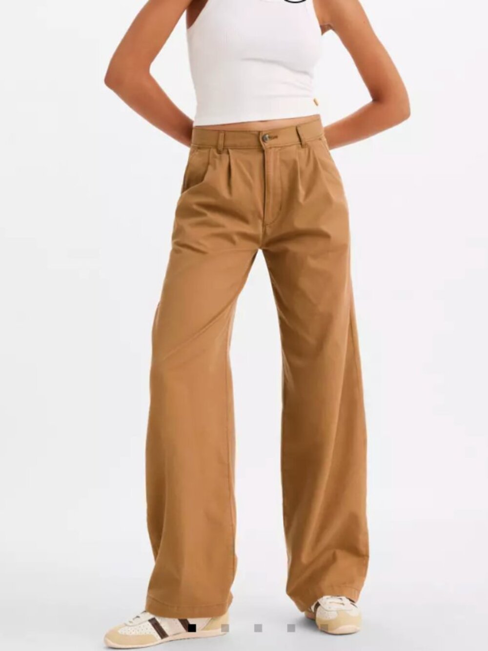 Levi's High Rise Pleated Baggy Trousers size 29